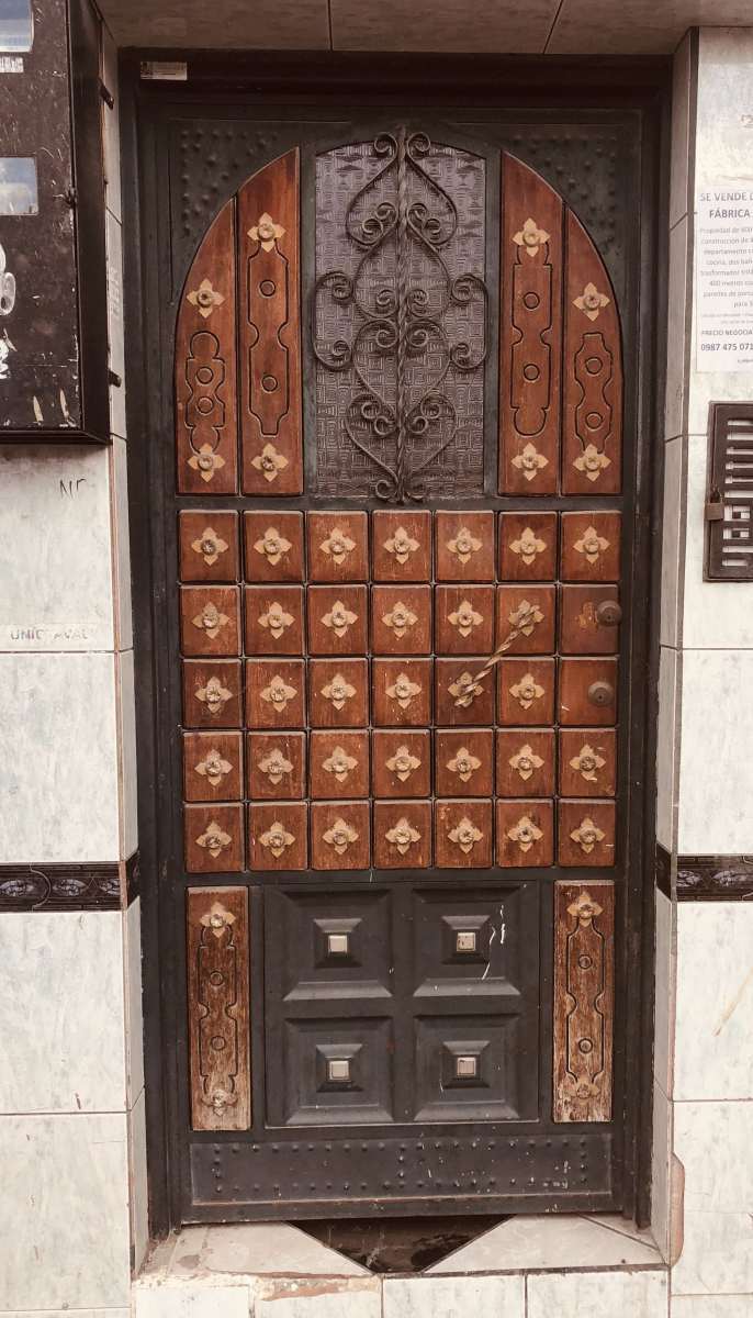 I could admire the doors in Otavalo all day!  They are all unique, handmade and stunning!